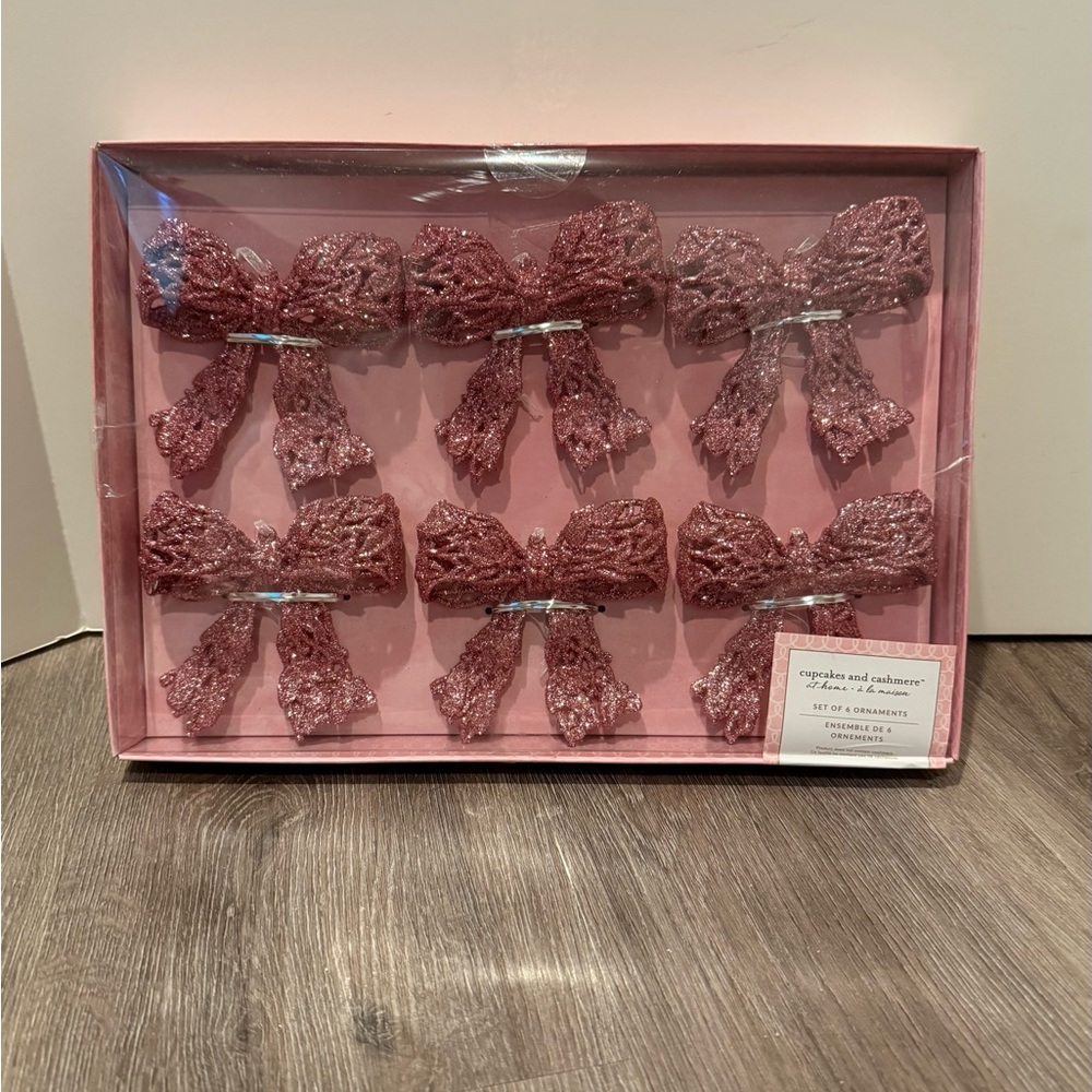 Cupcakes & Cashmere Pretty Pink Glitter Bow Ornaments- Set of 6- NWT